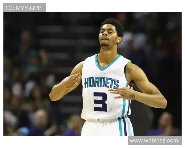 丹佛掘金与夏洛特黄蜂激战正酣谁能在NBA赛场上笑到最后